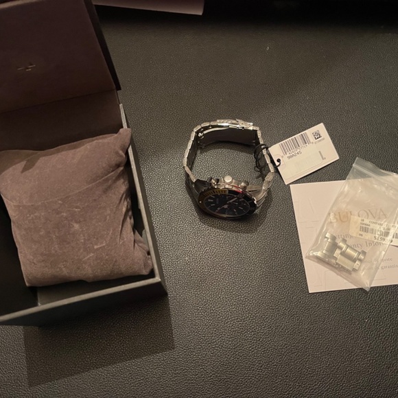 Bulova Chronograph - Picture 4 of 5